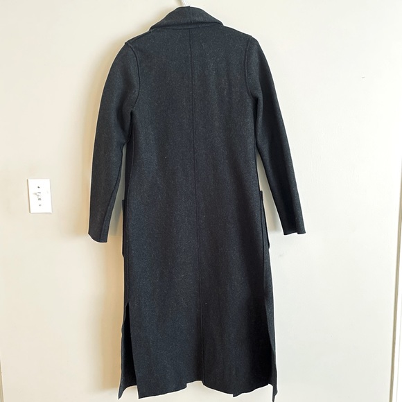 **SOLD** Aritzia Luxe Lounge Jacket - Picture 11 of 12